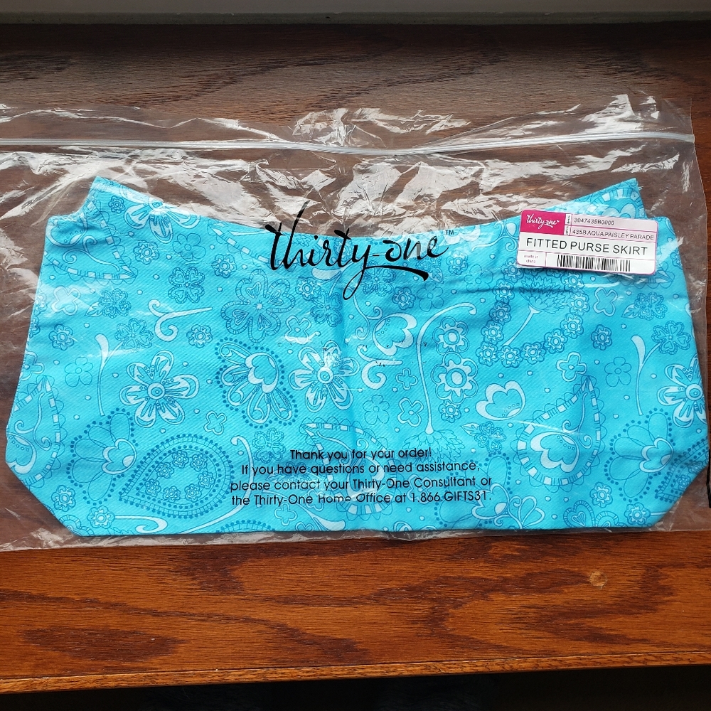 Thirty-one Snap Purse Fitted Skirt Aqua Paisley